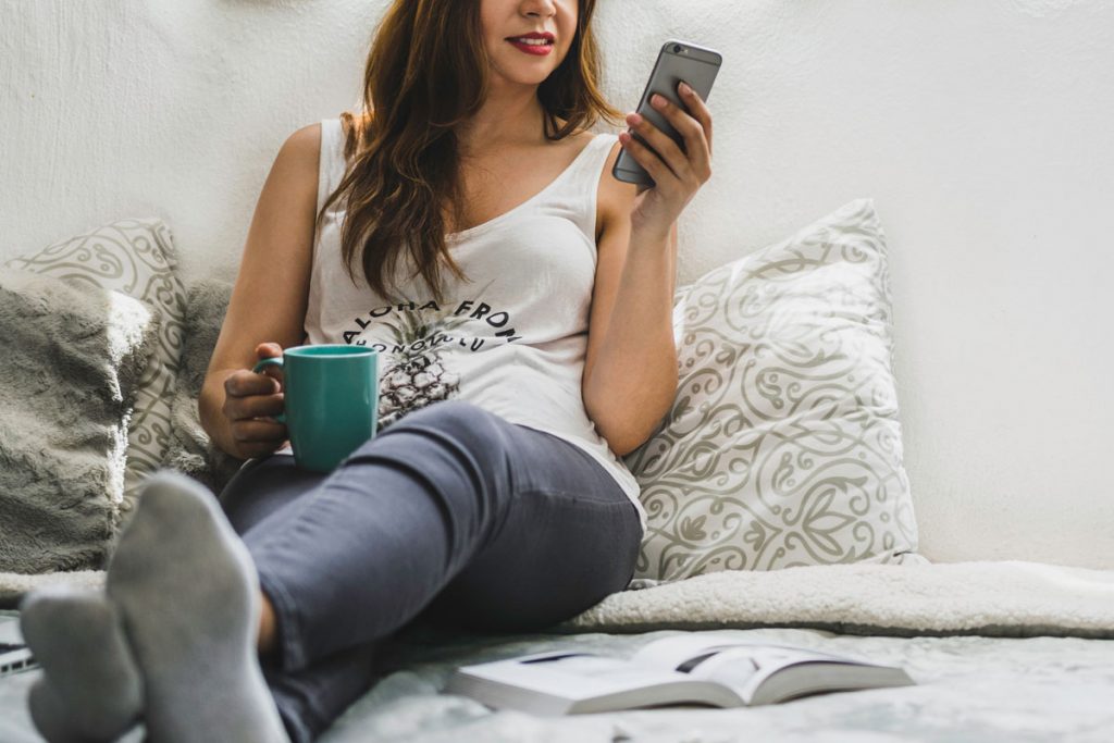 Mit der Schnäppchen-App von Kimbino beim Einkaufen sparen