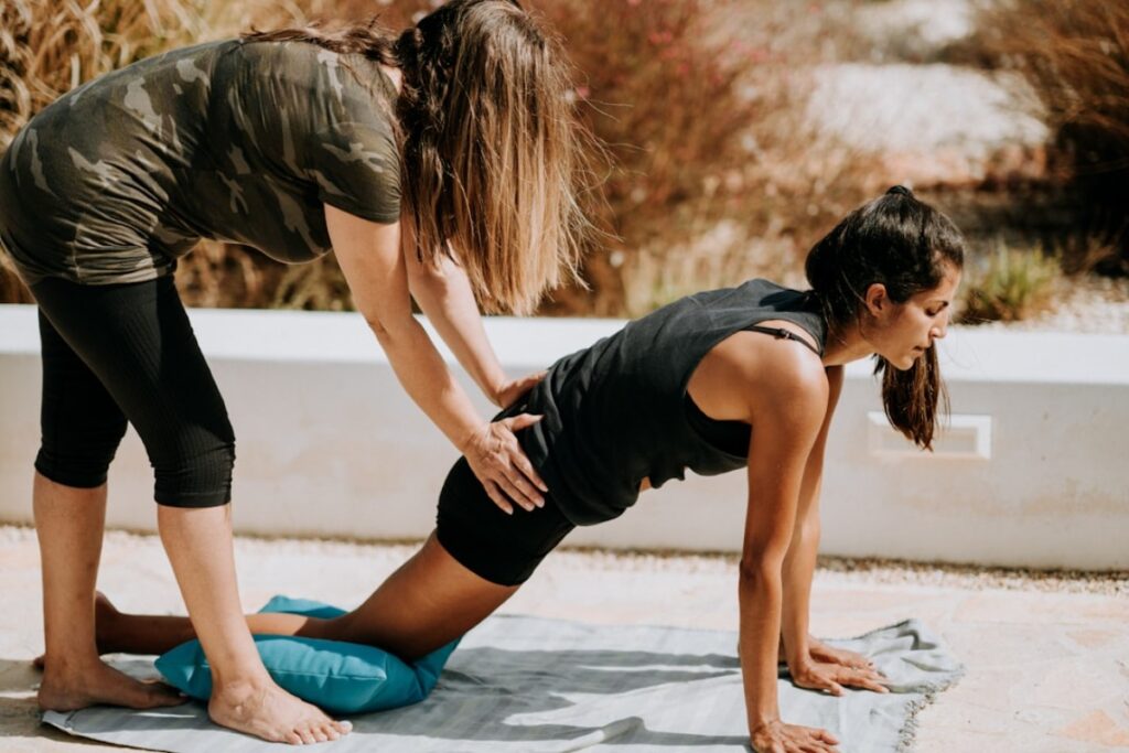 Die Bedeutung des Beckenbodens für Frauen: Tipps und Übungen