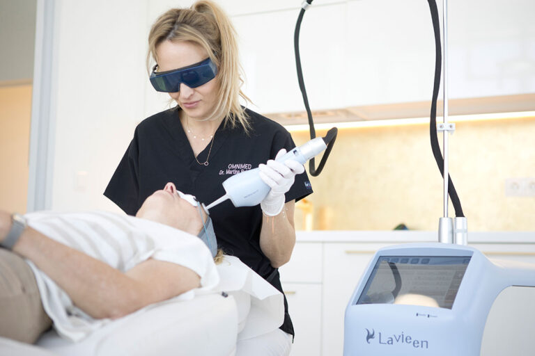Titelbild zu „Regenerative Hauterneuerung mit dem LAVIEEN BB Laser bei OmniMed“
